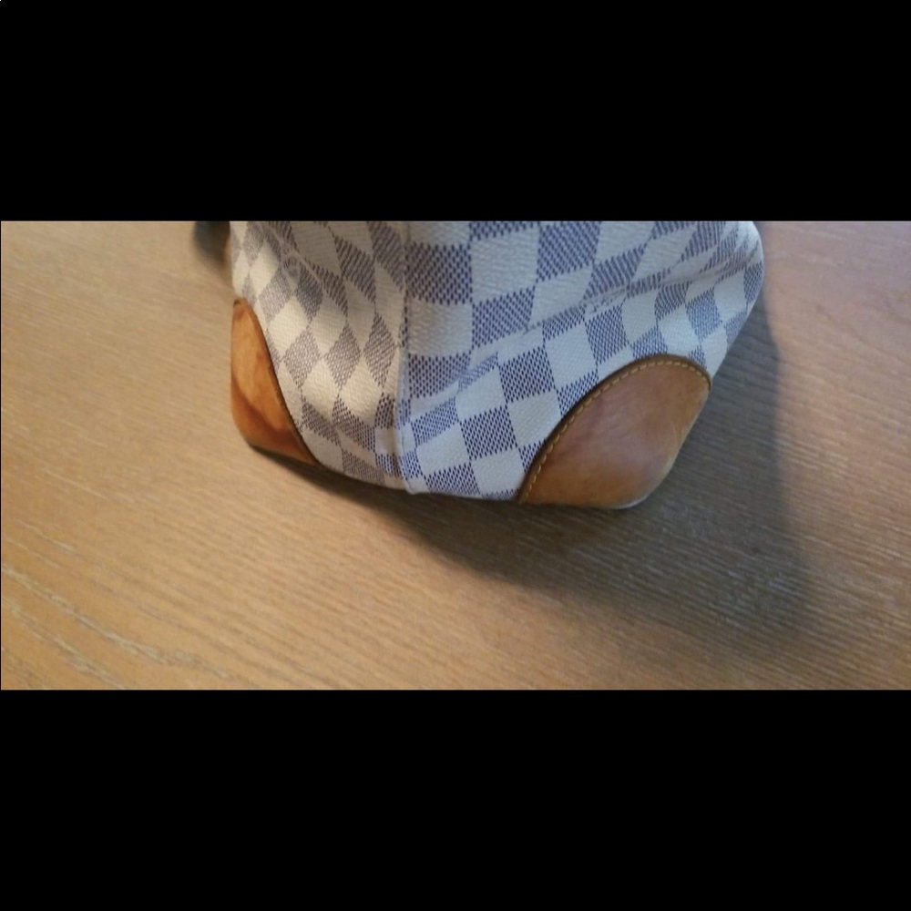 Authentic Louis tote hampsted MM - Picture 5 of 8